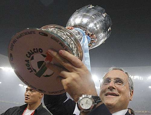 Lotito:"Vittoria raggiunta con il cuore per portare in alto il nome di Roma nel mondo...Mourinho? Zero tituli!"