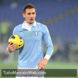 Gol, esperienza e fame di vittorie: la Lazio si aggrappa a Klose