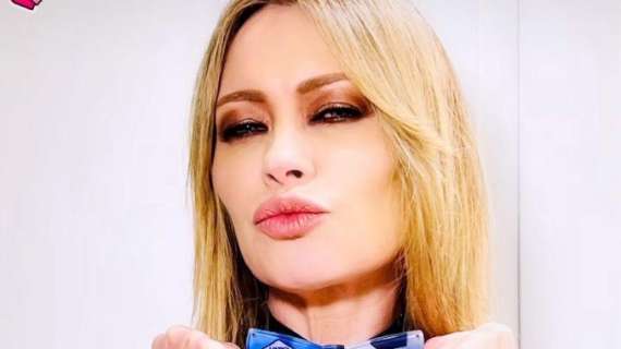 Lazio, doppia festa per Anna Falchi: il post direttamente dall'Olimpico - FOTO