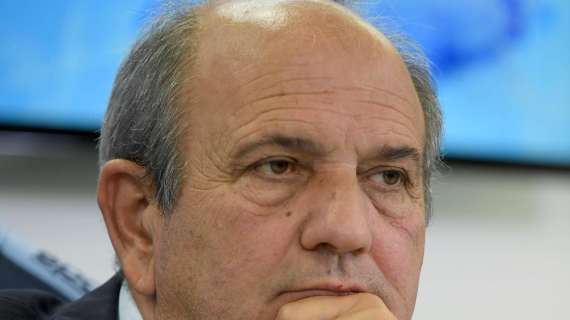 Lazio | Fabiani chiede pazienza ai tifosi. Poi il ds ricorda il suo passato