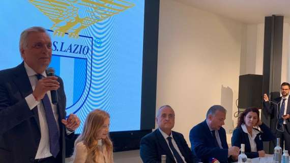 Lazio, lezione sulle manovre di rianimazione. Lotito: “Fondamentale essere preparati”