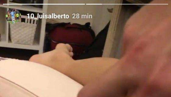Lazio, Luis Alberto pensa subito a smaltire le fatiche della gara contro il Sassuolo - FOTO