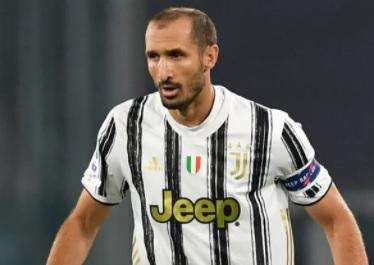 Juventus, defezione in difesa per Pirlo: Chiellini salta la Lazio