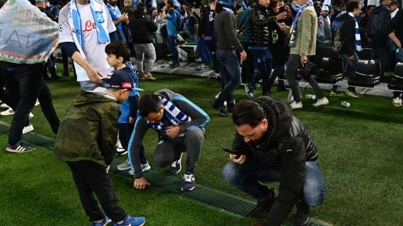 Napoli, bollettino di guerra per i festeggiamenti: un morto e centinaia i feriti