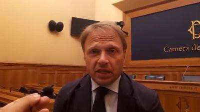 Serie A, Lollobrigida (FdI): "Vergognoso e vigliacco dpcm per bloccare il calcio"