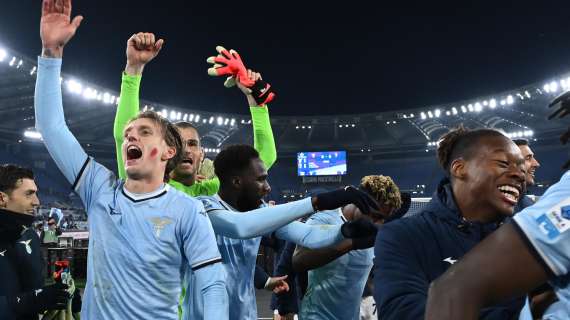 "Buon anno a tutti!": gli auguri della Lazio per il 2025 - FOTO