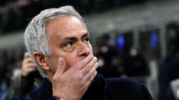 Roma – Bodo/Glimt, la maglia dei tifosi norvegesi per sfottere Mourinho – FOTO