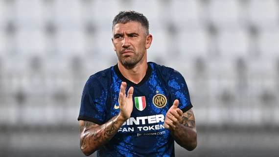 Inter, si decide il nuovo vice di Chivu: vicino l'arrivo di Kolarov