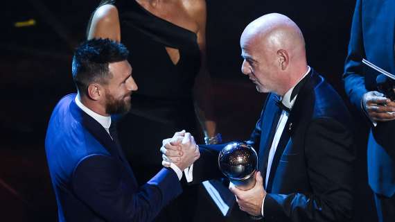 Fifa, Infantino ricorda Rossi: "Simbolo di gioia e rivincita. Grazie per le lacrime che ci hai regalato"