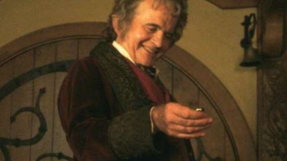 Cinema / Morto Ian Holm, il leggendario Bilbo Baggins e androide in Alien