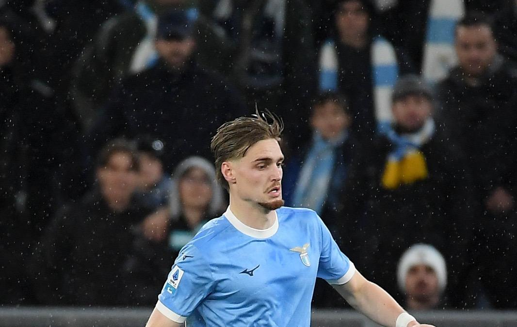 Lazio - Genoa, Taylor firma il raddoppio: è il primo gol in biancoceleste