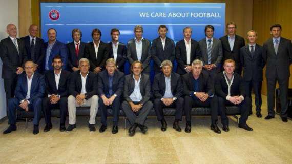 Forum per allenatori d'Elite: Petkovic a Nyon con il gotha del calcio europeo - FOTO