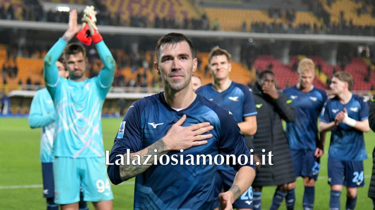 Lazio, Romagnoli commosso saluta i tifosi - GALLERY
