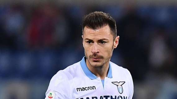 Lazio, Radu 'distrutto' dopo l'addio di Luis Alberto: "No Mago, no party" - FOTO