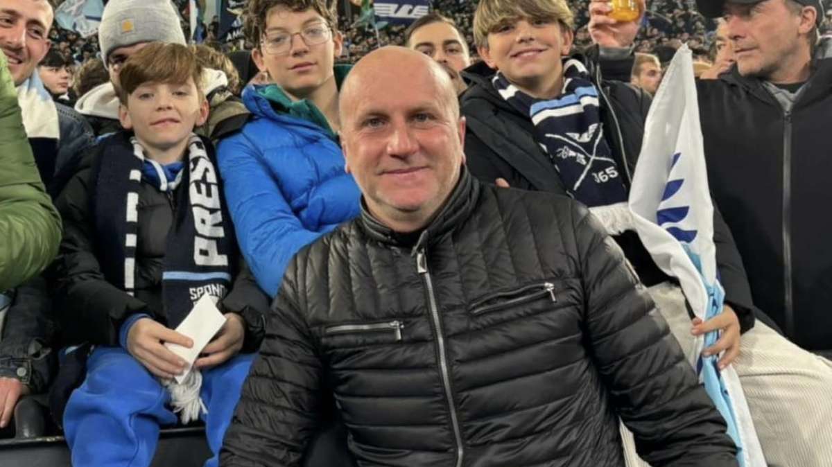Lazio, anche Rocchi in Curva Nord: l'ex bomber si gode una notte leggendaria - FOTO