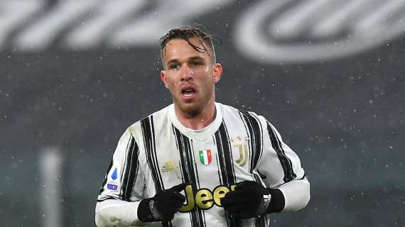 Juventus, Arthur torna a correre: la situazione in vista della Lazio