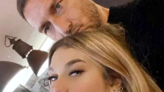 Chanel Totti, gli haters tuonano: “Hai 15 anni, ma sembri una 30enne!”. E lei…