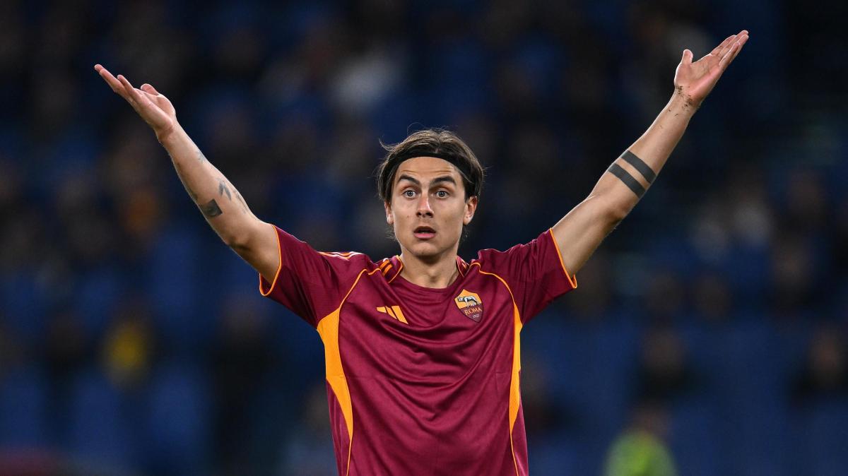 Milan - Roma, Dybala sbaglia il rigore e si fa male: cos'è successo