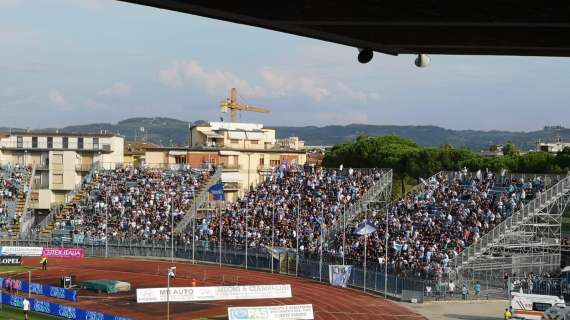 Il 'Castellani' fa il pieno di lazialità: 3mila tifosi biancocelesti illuminano Empoli - FOTO&VIDEO