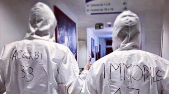 Coronavirus / Giornata internazionale dell'infermiere: "Grazie eroi" - FOTO