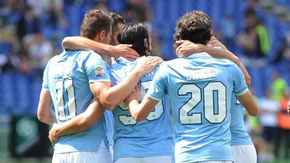 Minacce ai giocatori della Lazio: "Dovete perdere il derby!". Lotito: "Azione di scriteriati"