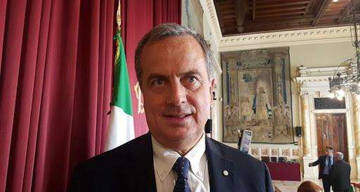 Covid-19, Villani: "Il vaccino arriverà in tempi straordinariamente rapidi"