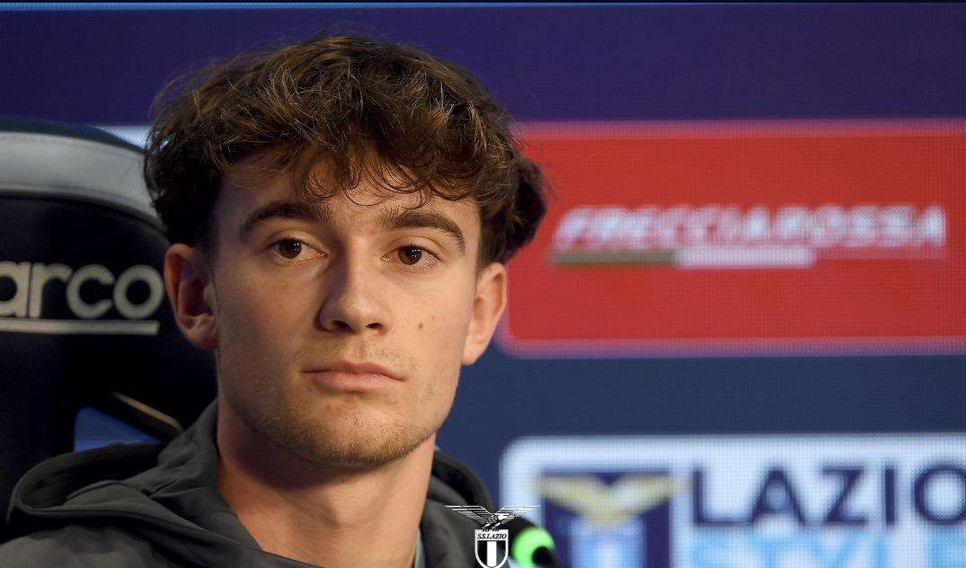 Lazio, Przyborek si presenta: "Una grande sfida, voglio giocare subito"