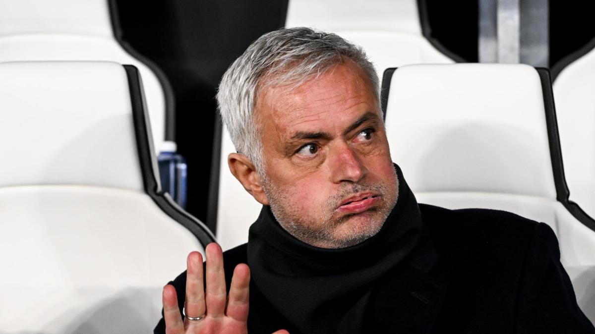 Mourinho tormentato da Budapest: "Vediamo se mandano Taylor"