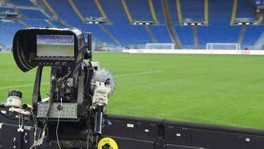 Diritti tv, l'accordo con Dazn è vicino: venerdì da dentro o fuori
