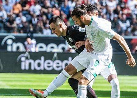 EURORIVALI - Sconfitta nei minuti di recupero per l'Eintracht Francoforte: vince il Werder Brema al 96'
