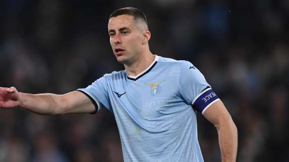 Lazio, Sarri punta ancora su Marusic. Ma il suo futuro è in stallo: la situazione