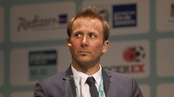 Mendieta sul passaggio dalla Lazio al Barça: "Non ci pensai neanche"