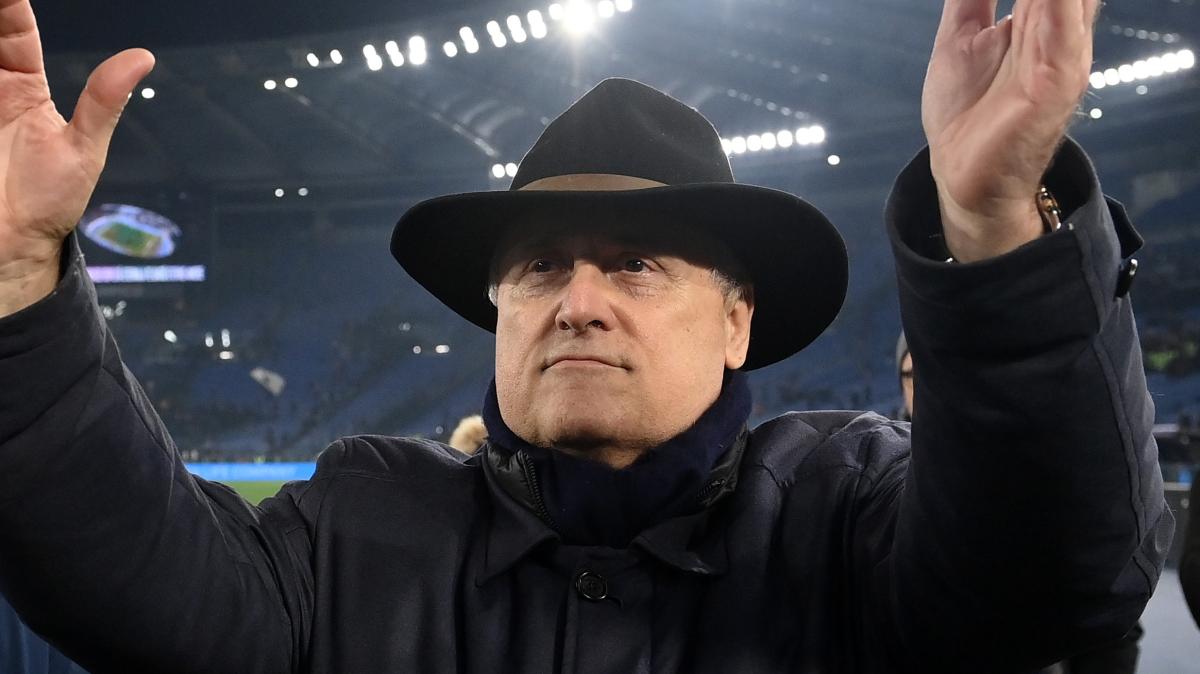Lazio, scritta contro Lotito a Fiumicino: "Roma ha visto cadere tanti tiranni..."