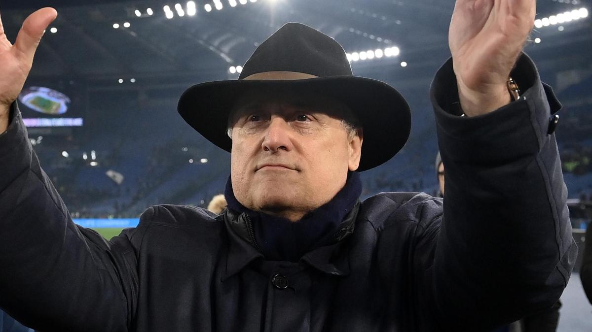 Lazio, Lotito: "Per altri la rosa è competitiva, non facciamo le figurine..."