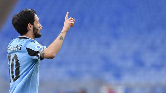 Lazio, Luis Alberto si unisce ai festeggiamenti di Reina: "Feliz Dia de la Hispanidad" - FOTO
