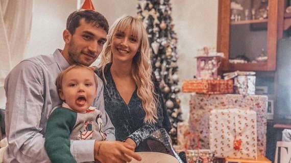 Lazio, Natale in famiglia per Cataldi. La dedica della moglie: "Il mio tutto" - FOTO