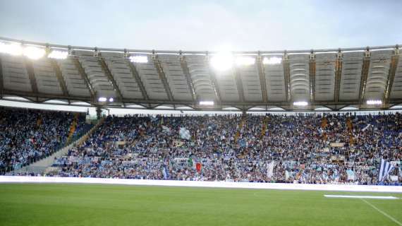 L'appello della Tevere Parterre: "Con il Cesena maglia e bandiera celeste, coloriamo la Tribuna!"
