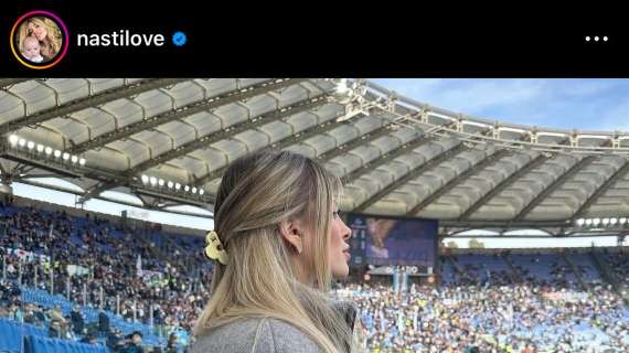 Lazio, Chiara Nasti fa impazzire i tifosi: lo sfottò derby continua - FOTO