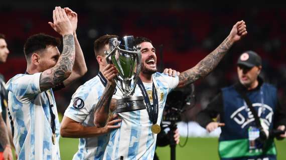 Scoop dall'Argentina: "Messi arrabbiato con De Paul per... Tini Stoessel"