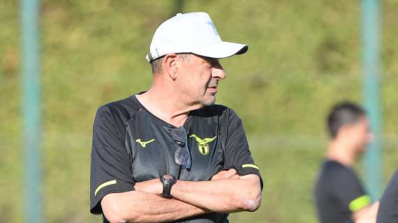 Lazio, Sarri torna a Formello: prima il discorso alla squadra, poi guida l'allenamento