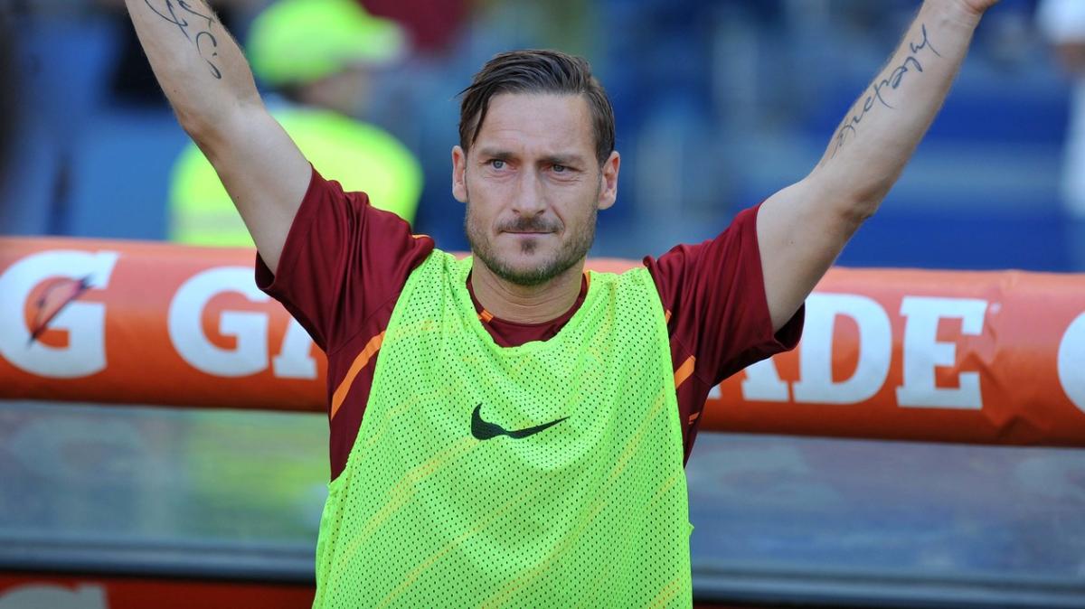 Totti stuzzica: "Scucire lo scudetto alla Lazio è stato come vincerne tre"