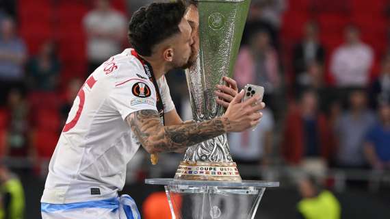 Europa League, il Siviglia si unisce al Leverkusen: il tweet contro la Roma