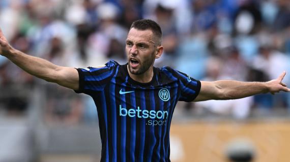 De Vrij e il passaggio dalla Lazio all'Inter: si riapre il caso con l'agenzia SEG 