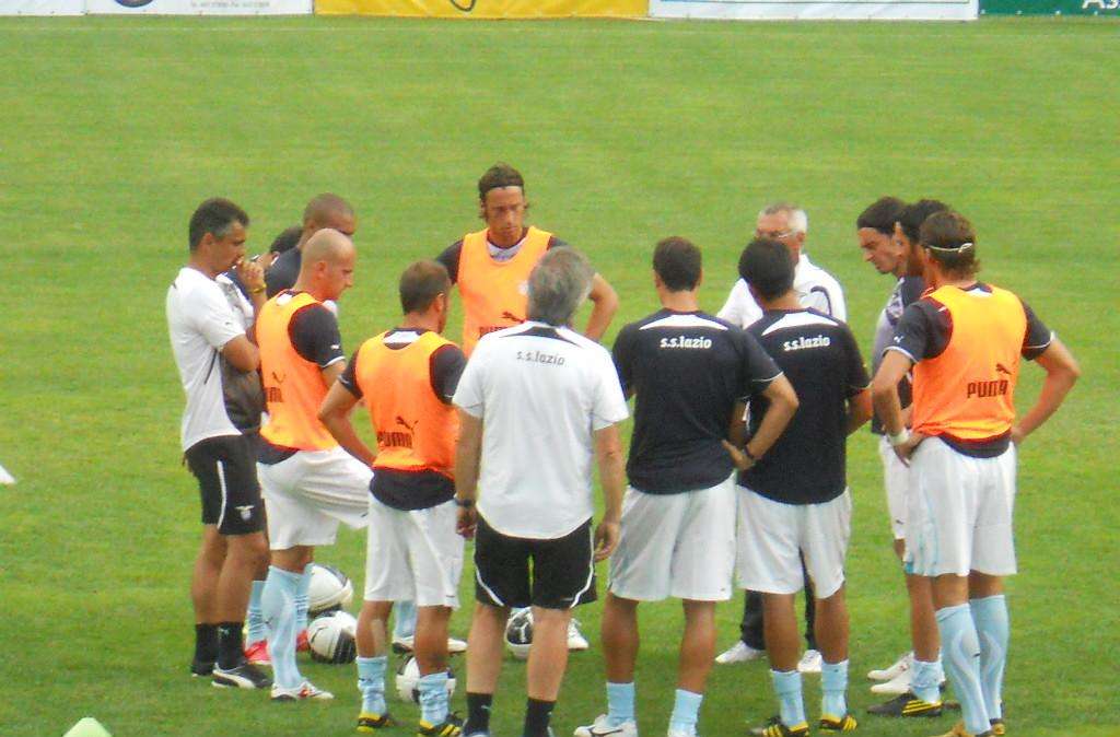 FORMELLO  Ora riflettori puntati sulla gestione di Reja: con il nuovo modulo, Mauri e Bresciano i più penalizzati Oggi parte Hernanes: La Seleçao è sempre una festa. Bresciano ok, Garrido ancora out