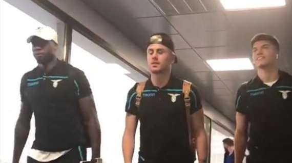 Lazio, la squadra è atterrata a Siviglia - FOTO&VIDEO 