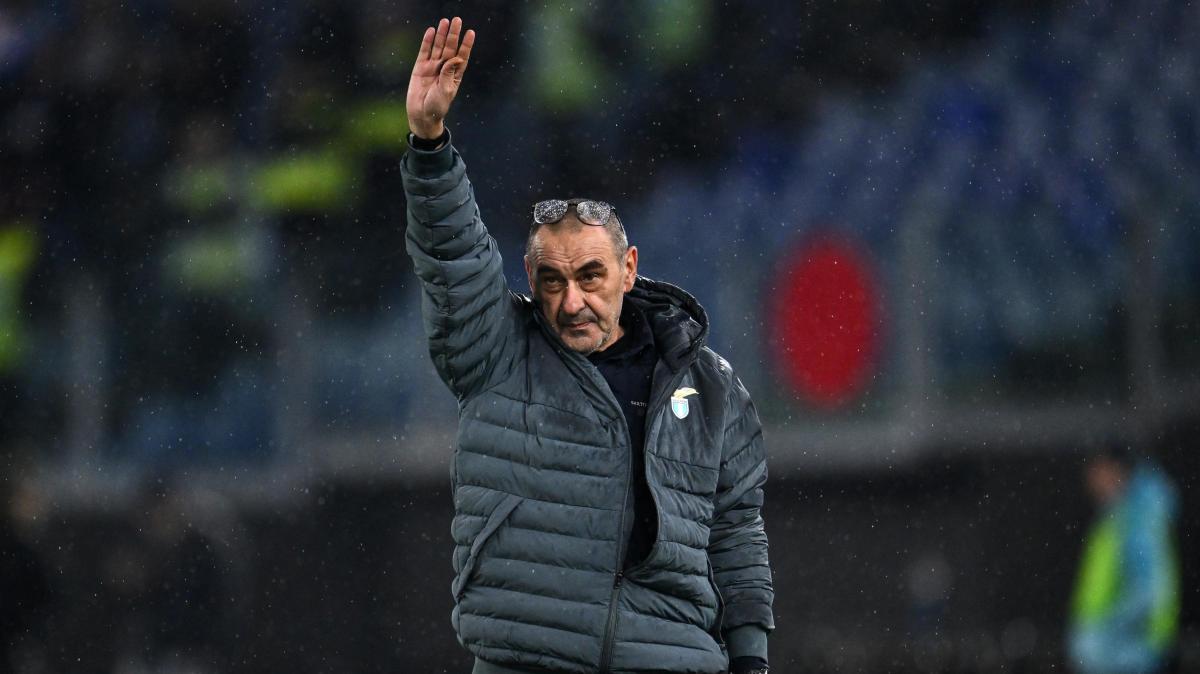 Lazio, Sarri a Dazn: "Sembra che i nostri giocatori siano sempre sul mercato"