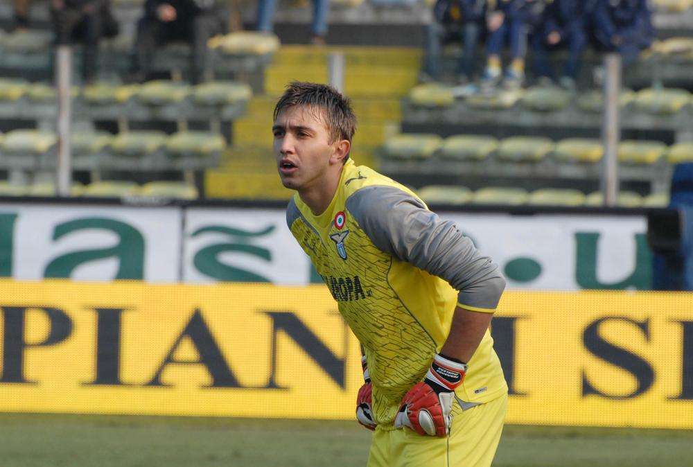 Muslera, Lazio sbrigati: c'è il Chelsea alla finestra