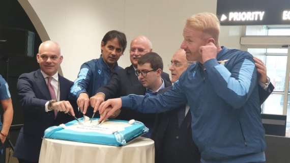 Lazio, a Fiumicino la dirigenza viene accolta dall'ADR - FOTO