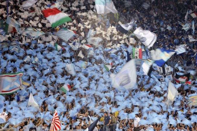 GUARDA IL VIDEO: E' la festa della Gente Laziale, caroselli fino a notte