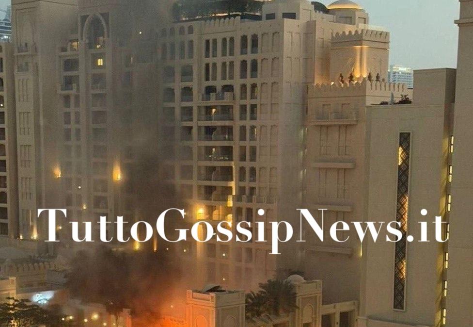 Attacco USA-Israele all'Iran: voli cancellati e colonne di fumo a Dubai - VIDEO